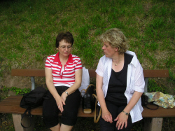 Pause am Philosophengrtchen (Ute, Sabine)